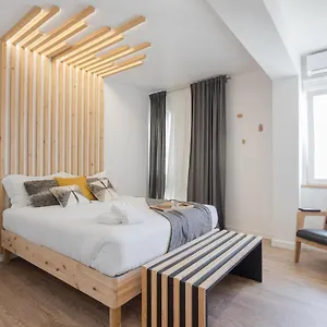 Airport Suites Lisbona