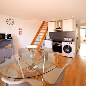 Apartment In Castelo, Lissabon