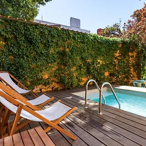 Metropolitan Living - Janelas Verdes Appartement